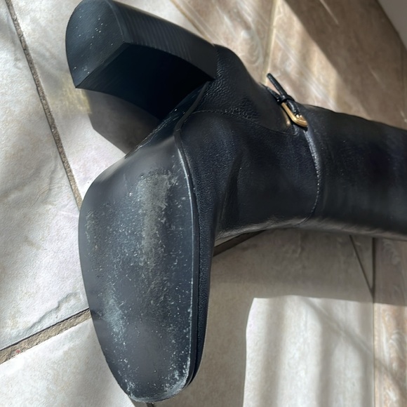 New Tory Burch boots size 7 - Picture 4 of 9